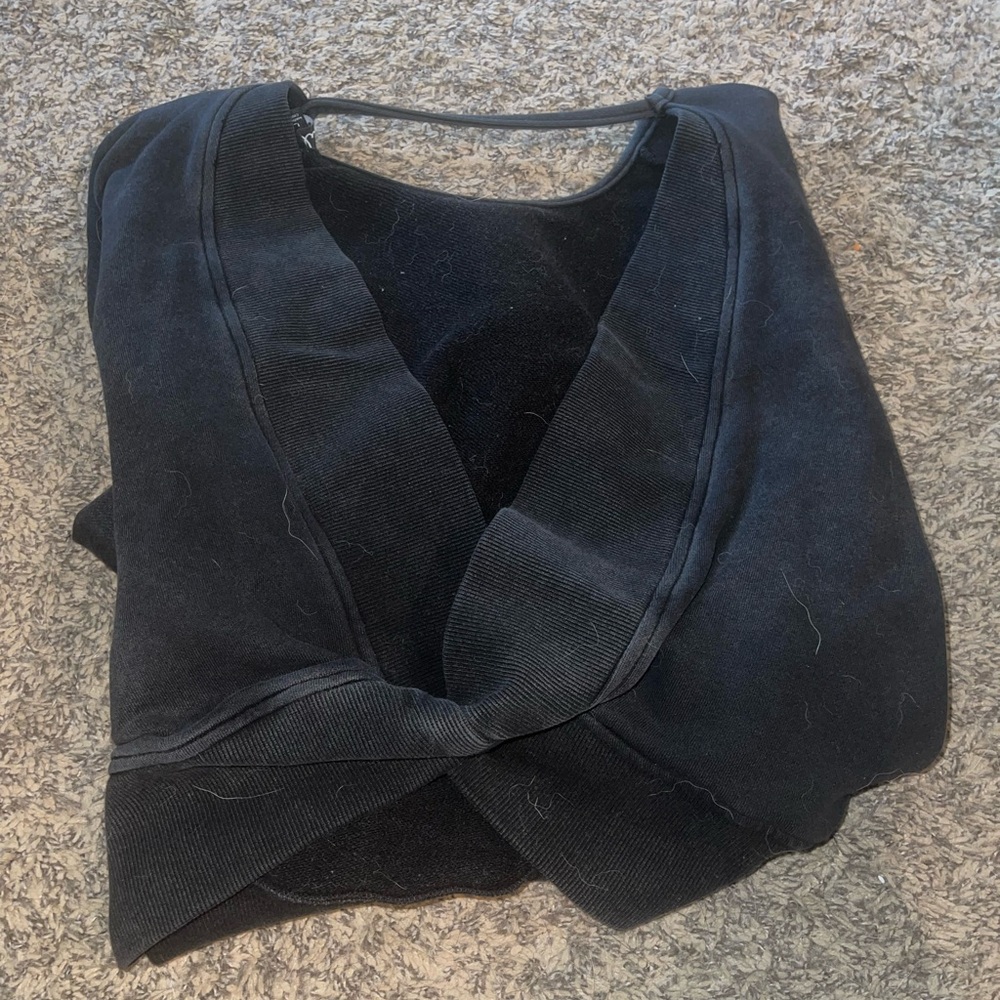 Lulu's Black Sweater